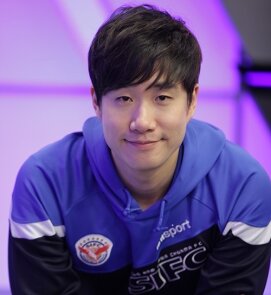 SIFC 울스포츠 후드 티셔츠